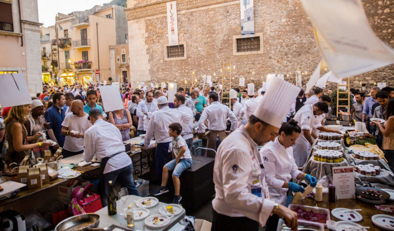 ‘Cibo Nostrum’: grande festa a Taormina tra tanti Vip e Masterclass di prestigio